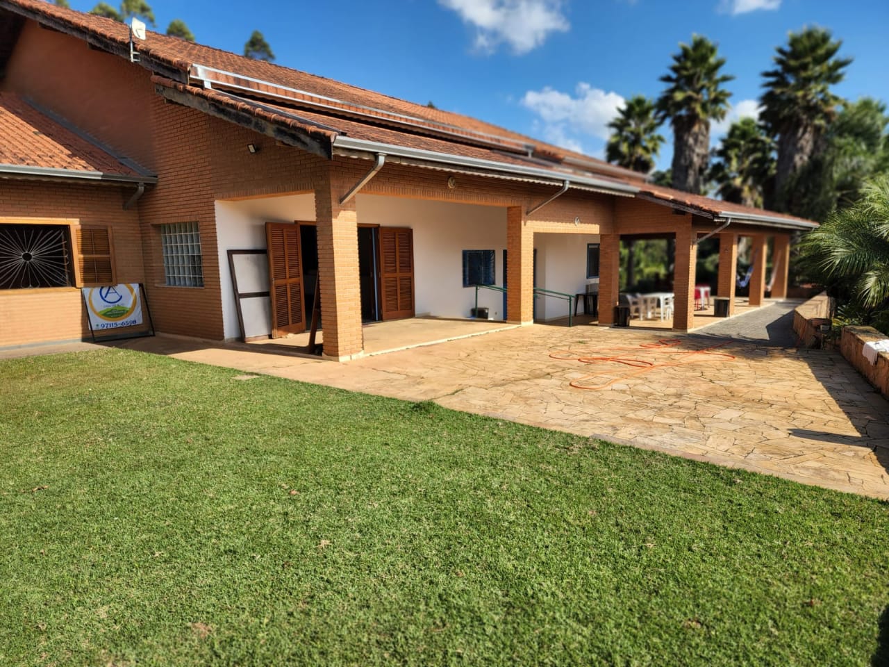 Fachada e entrada — Clínica de Recuperação em São Roque-SP | Masculino