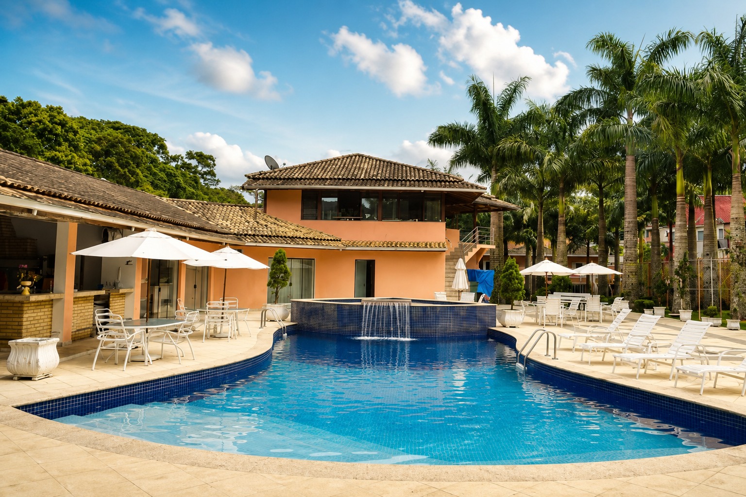 Piscina — Clínica de Recuperação Masculina em São Bernardo do Campo - SP