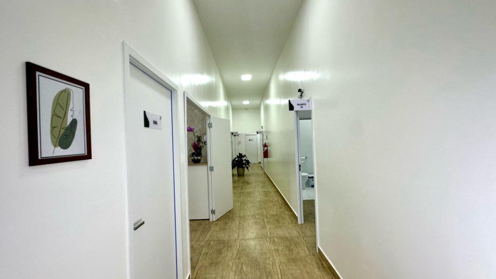 Corredor interno do Hospital Psiquiátrico publicado no catálogo de Ibiúna